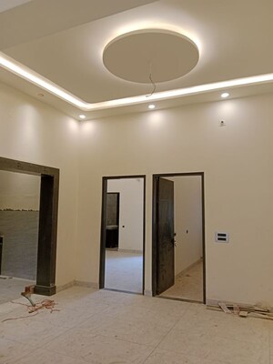 Room in 2.5 BHK Independent House at Huda – for Rent