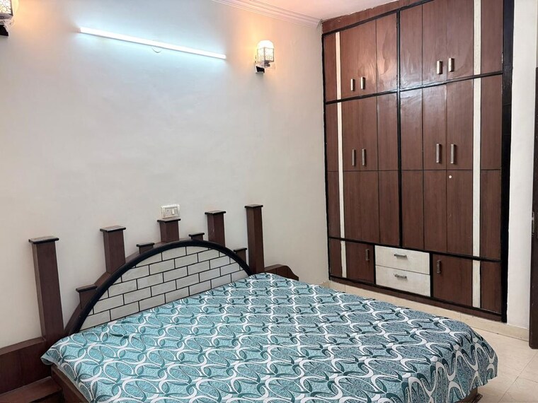 Bedroom, old rajinder nagar 1 RK 200 Sq.Ft. Builder Floor In Old Rajinder Nagar Delhi 10096014