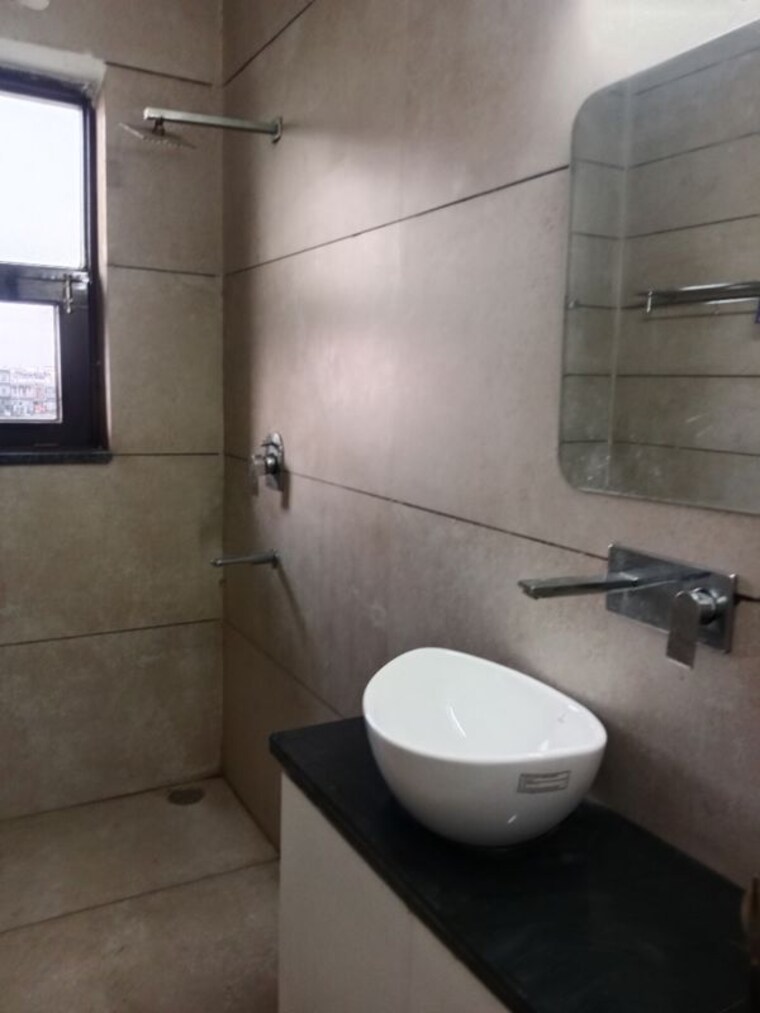 Bathroom, huda 4 Bedroom 2702 Sq.Ft. Apartment In Huda Panipat 10096020