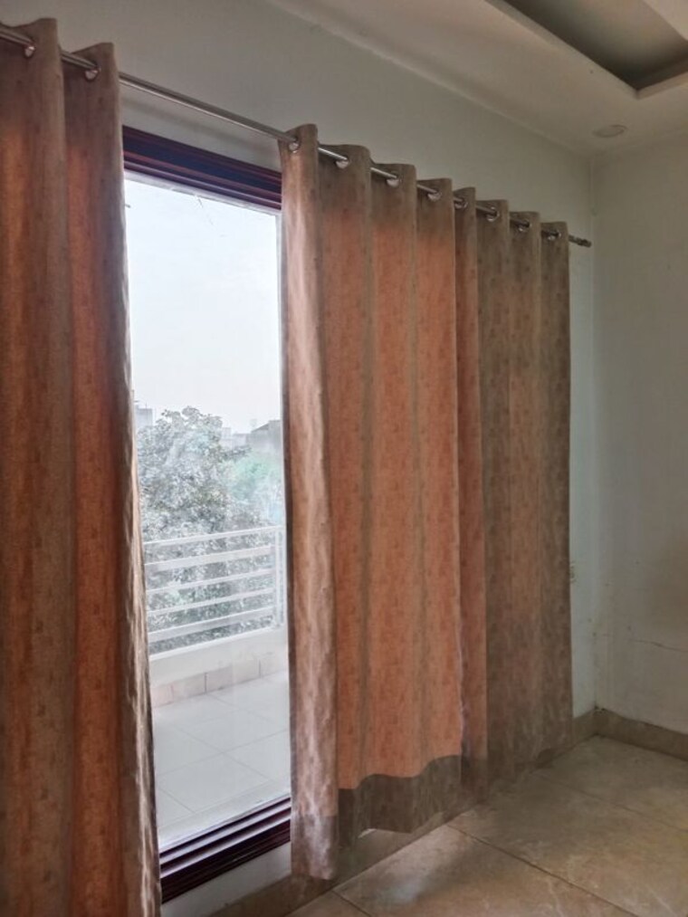 Room, huda 4 Bedroom 2702 Sq.Ft. Apartment In Huda Panipat 10096020