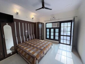 Bedroom in 1 RK Builder Floor at Old Rajinder Nagar – for Rent