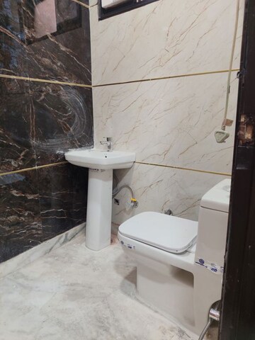 Bathroom in 2 BHK Builder Floor at Govindpuri – for Rent