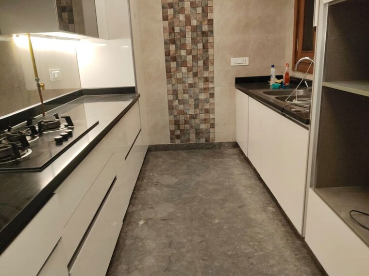 Balcony, green park 3 Bedroom 200 Sq.Yd. Builder Floor In Green Park Delhi 10096055
