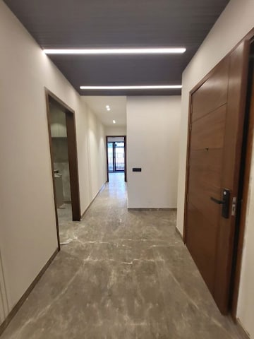 Building Lobby in 3 BHK Builder Floor at Greater Kailash I – for Rent