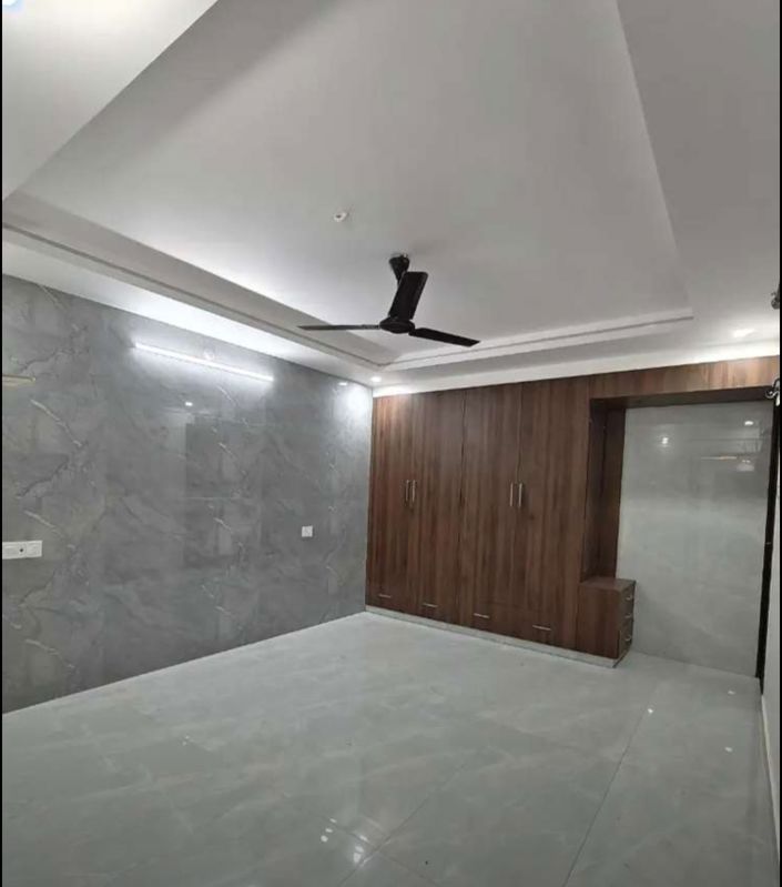 3 BHK + Pooja Room Apartment For Rent in Hazratganj