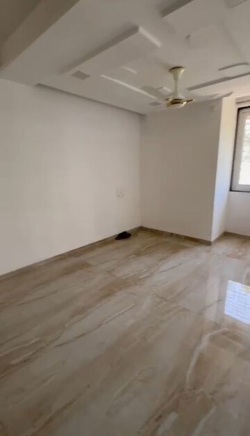 Room in 3 BHK Apartment at Satkar Citta Giardino, Aundh – for Rent