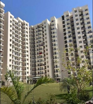 2 BHK Apartment – Exterior View View at Sahu City, Sultanpur Road - for Rent
