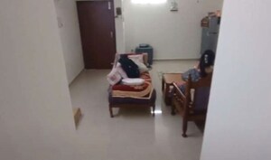 Living Room in 2 BHK Apartment at Sahu City, Sultanpur Road – for Rent