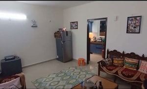 Living Room in 2 BHK Apartment at Sahu City, Sultanpur Road – for Rent