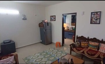 Living Room in 2 BHK Apartment at Sahu City, Sultanpur Road – for Rent