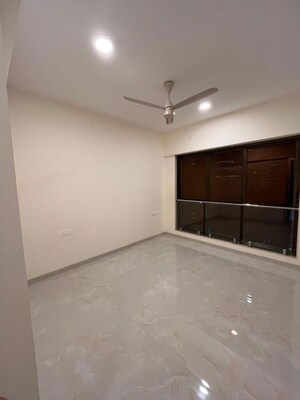 Room in 2 BHK Apartment at Dynamix Divum, Malad East – for Rent