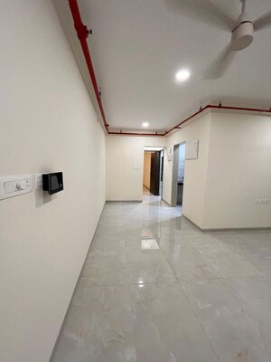 Room in 2 BHK Apartment at Dynamix Divum, Malad East – for Rent
