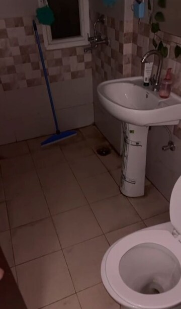 Bathroom in 3 BHK Apartment at Amrapali Centurian Park, Tech Zone 4 Greater Noida – for Rent