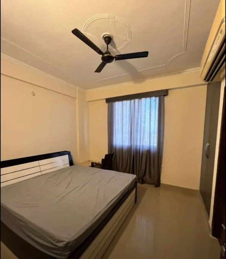 Master Bedroom, hazratganj 3 Bedroom 1750 Sq.Ft. Apartment In Hazratganj Lucknow 10096118