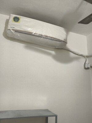  1 RK Apartment at Vile Parle East – for Rent