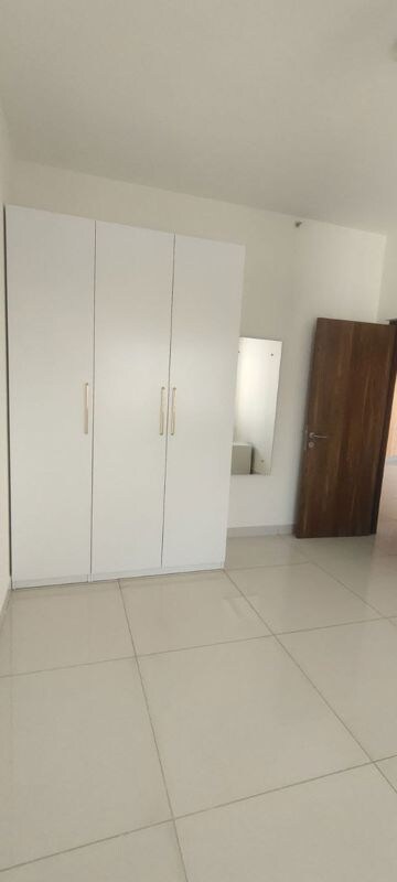 2 BHK Apartment For Rent in Aparna Sarovar Zicon, Nallagandla