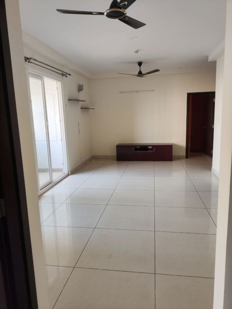 Bathroom, prestige-lakeside-habitat 3 Bedroom 1655 Sq.Ft. Apartment In Varthur Bangalore 10096145