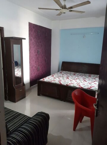 Bedroom in 2 BHK Apartment at Supertech Livingston, Sain Vihar – for Sale