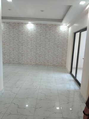 Room in 3 BHK Apartment at The Golden Gate, Mahurali – for Sale