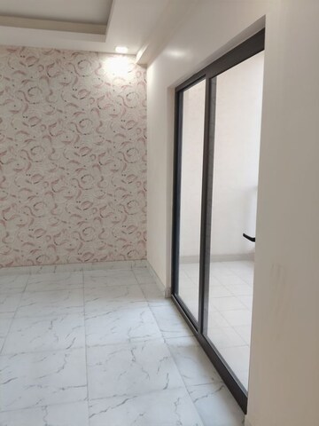 Building Lobby in 3 BHK Apartment at The Golden Gate, Mahurali – for Sale