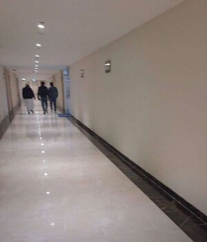 2 BHK Apartment For Sale in Hazratganj