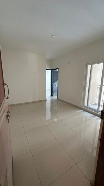 Room in 2 BHK Apartment at Shriram WYT Field, Budigere – for Sale