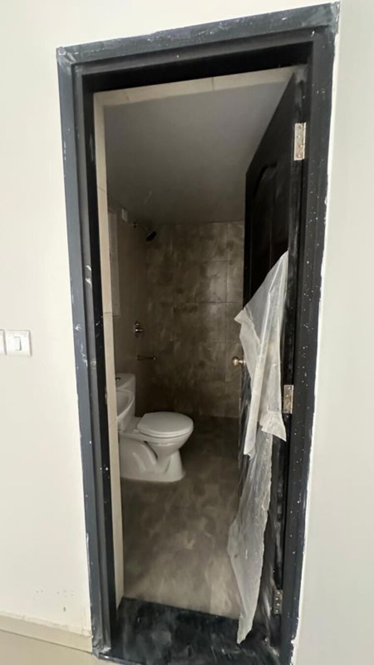 Bathroom, shriram-wyt-field 2 Bedroom 735 Sq.Ft. Apartment In Budigere Bangalore 10096154