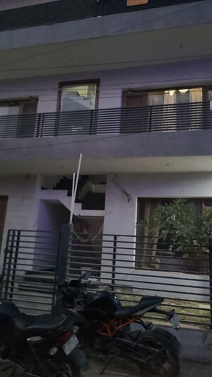 6+ BHK Independent House For Sale in Bhago Majra Road