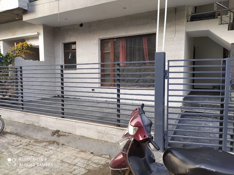 Exterior View, bhago majra road 6+ Bedroom 100 Sq.Yd. Independent House In Bhago Majra Road Kharar 10096171