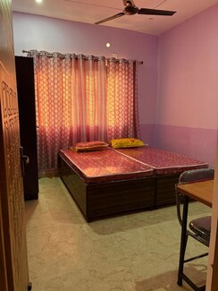 2 BHK Independent House For Rent in Pondha