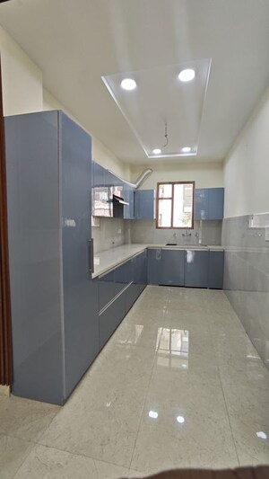 Kitchen in 3 BHK Builder Floor at Fidato Honour Homes, Sector 89 – for Sale