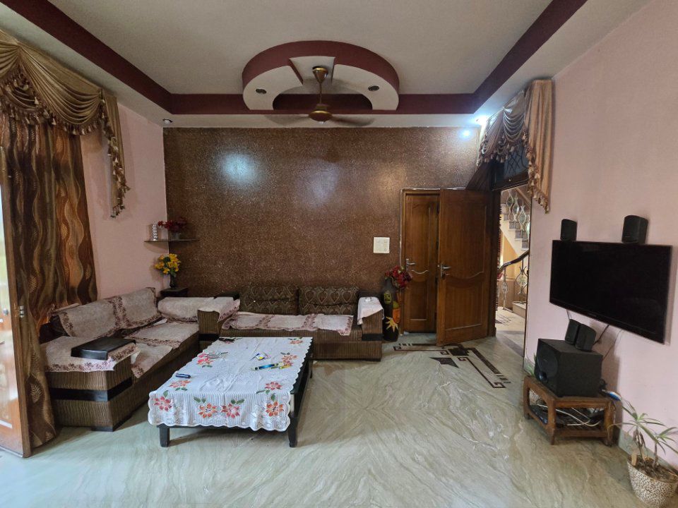 2 BHK + Extra Room Independent House For Rent in Niti Khand II