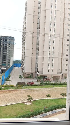 2 BHK Apartment For Sale in Prestige Lakeside Habitat