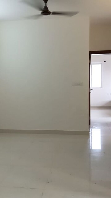 Room in 2 BHK Apartment at Prestige Lakeside Habitat, Varthur – for Sale