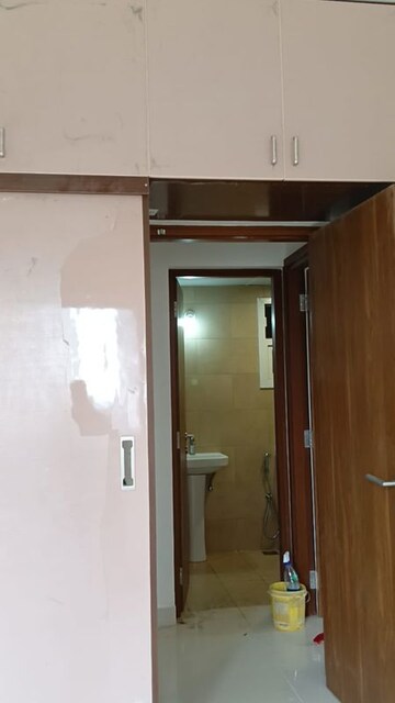 Furnished Amenities in 2 BHK Apartment at Prestige Lakeside Habitat, Varthur – for Sale