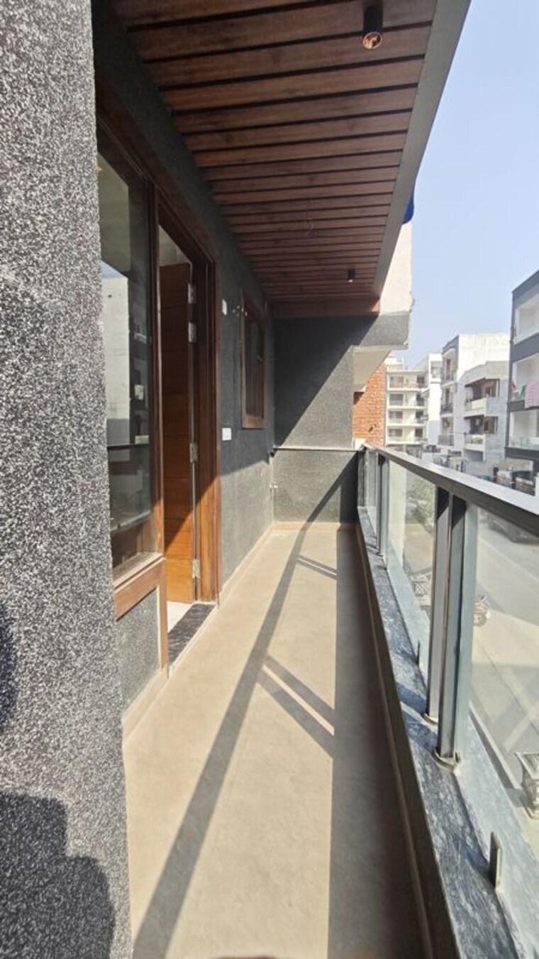 Balcony, fidato-honour-homes 3 Bedroom 174 Sq.Yd. Builder Floor In Sector 89 Faridabad 10096239