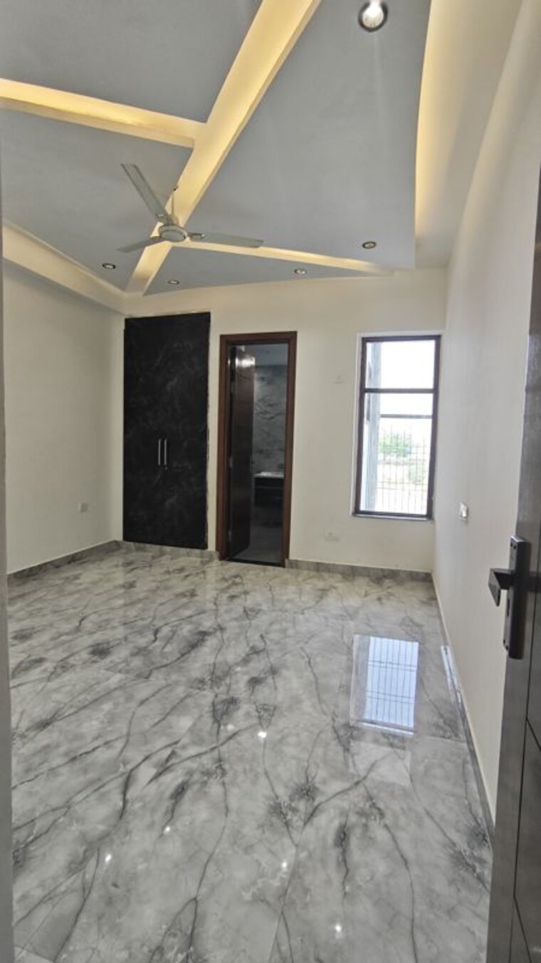 Room, fidato-honour-homes 3 Bedroom 174 Sq.Yd. Builder Floor In Sector 89 Faridabad 10096239