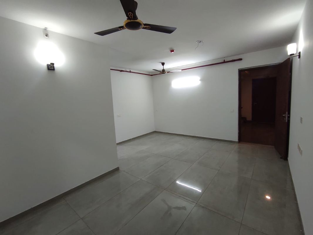 3 BHK Apartment For Rent in Samridhi Luxuriya Avenue
