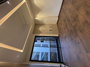 Furnished Amenities in 3 BHK Builder Floor at Hauz Khas Enclave – for Sale