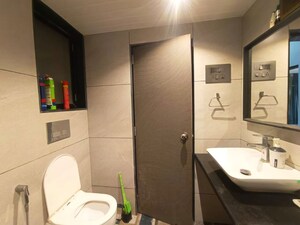 Attached Bathroom in 1 BHK Apartment at Balmurali CHS, Chembur – for Rent