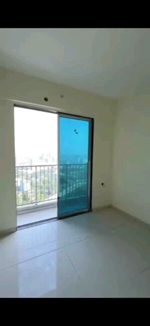 Room in 1 BHK Apartment at SS Sky Heights, Nalasopara West – for Sale