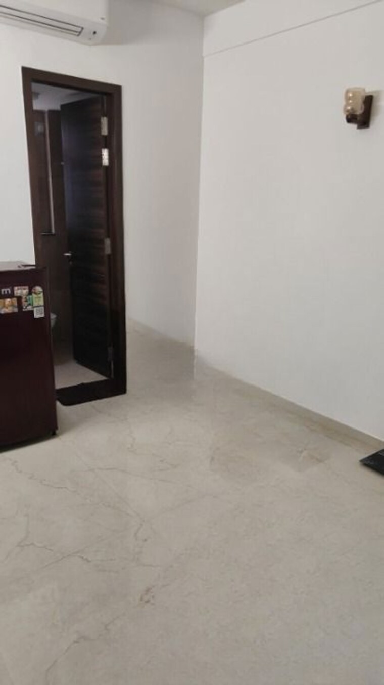 Room, smart-world-orchard 3 Bedroom 1680 Sq.Ft. Apartment In Sector 61 Gurgaon 10096279