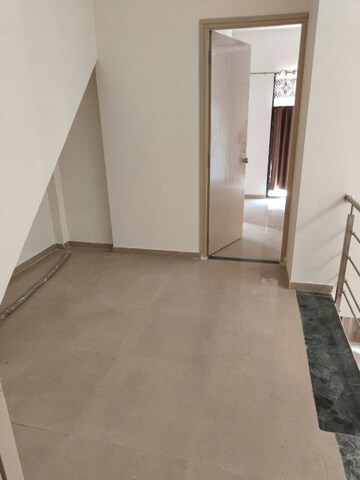 Room in 3 BHK Villa at Shubham Residency, Kolat – for Rent