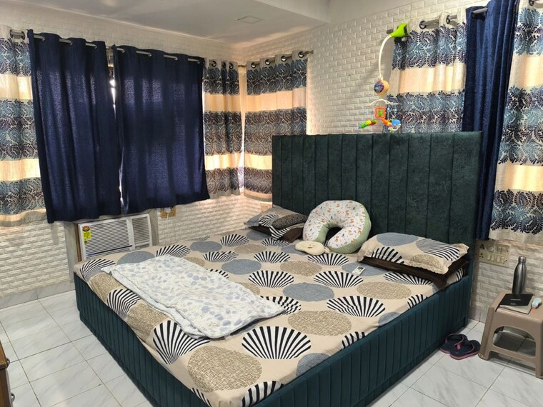 Bedroom, andheri west 2 Bedroom 1000 Sq.Ft. Apartment In Andheri West Mumbai 10096357