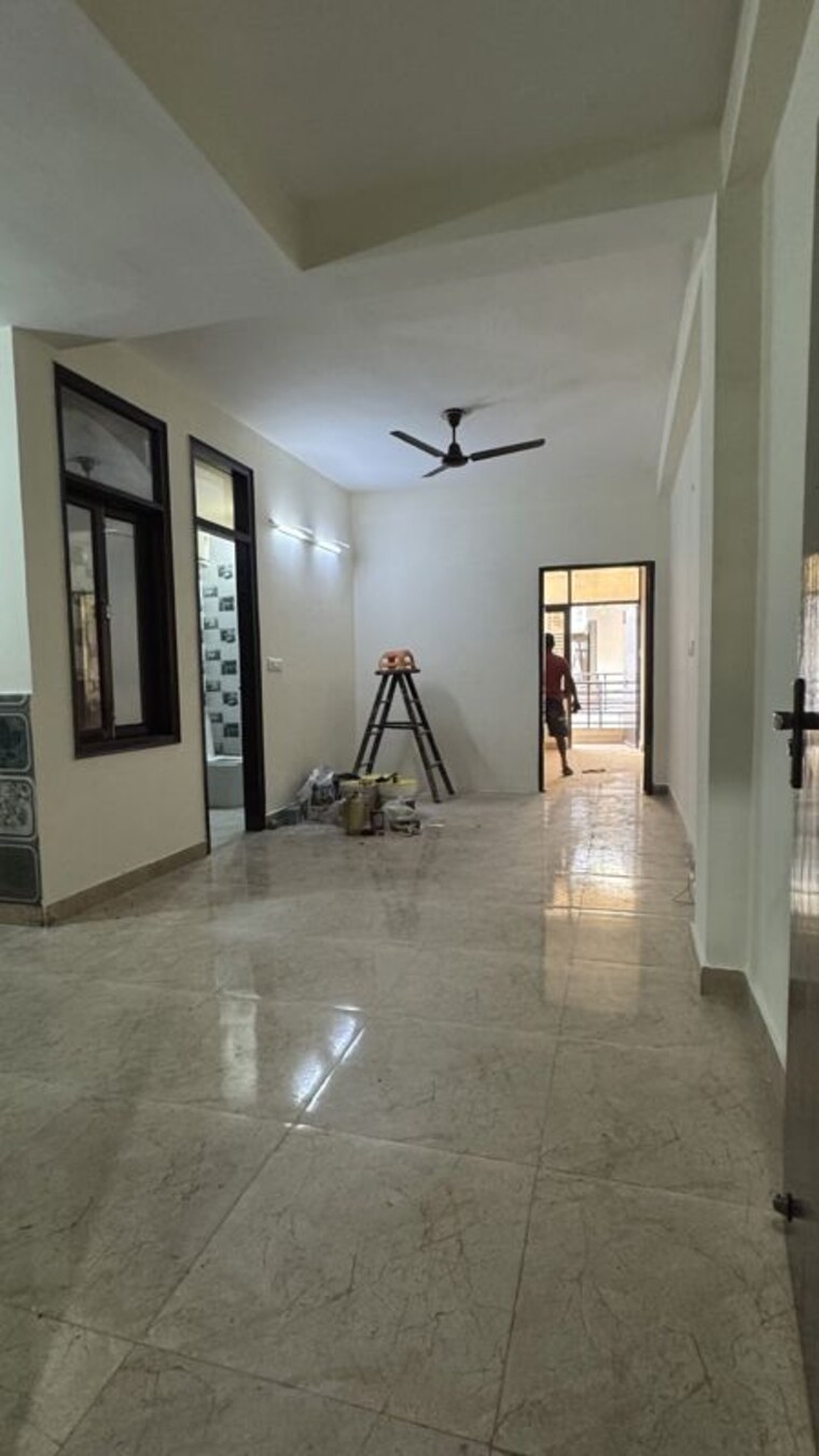 Room, palm-residency-chhatarpur 2 Bedroom 450 Sq.Ft. Apartment In Chattarpur Delhi 10096354