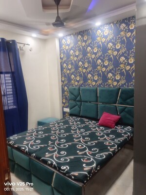 Bedroom in 3.5 BHK Apartment at Uttam Nagar – for Rent