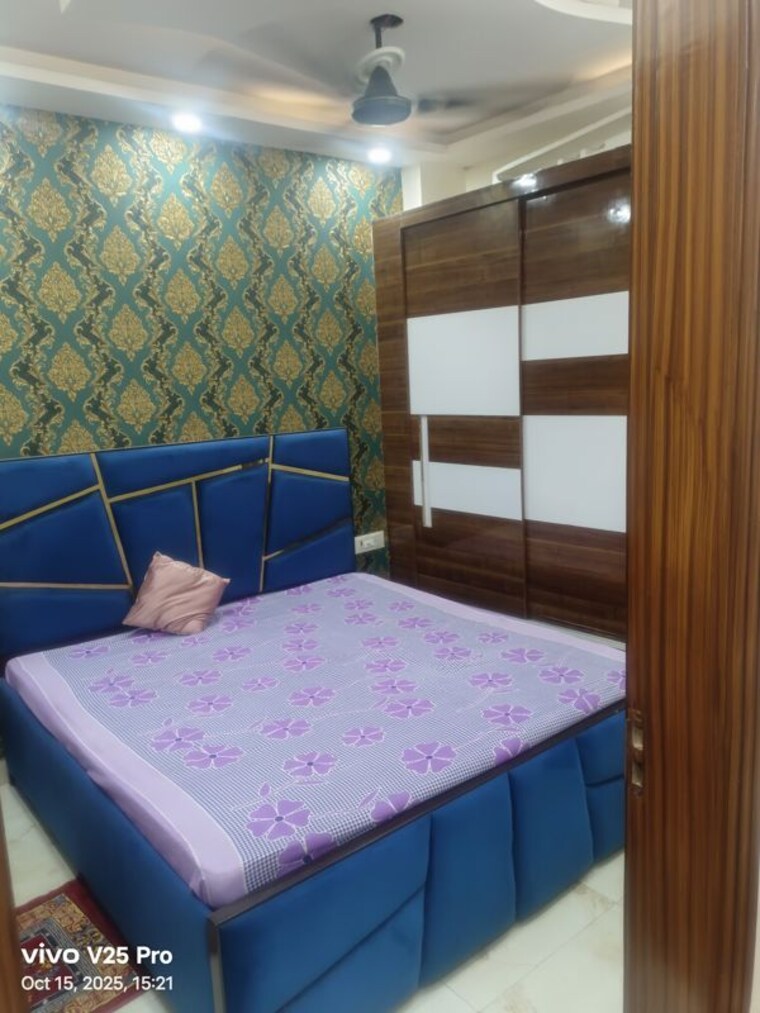 Bedroom, uttam nagar 3.5 Bedroom 910 Sq.Ft. Apartment In Uttam Nagar Delhi 10093553