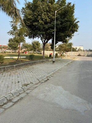 4 BHK Independent House – Exterior View View at Ansal Sushant Golf city, Sushant Golf City - for Rent