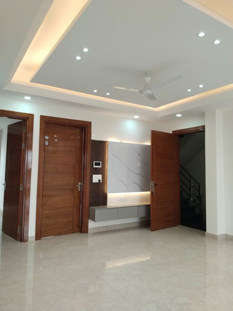 Room, hong-kong-bazaar 3 Bedroom 1850 Sq.Ft. Builder Floor In Sector 57 Gurgaon 10096398