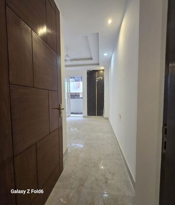 Building Lobby in 2 BHK Apartment at Palm Residency Chhatarpur, Chattarpur – for Rent